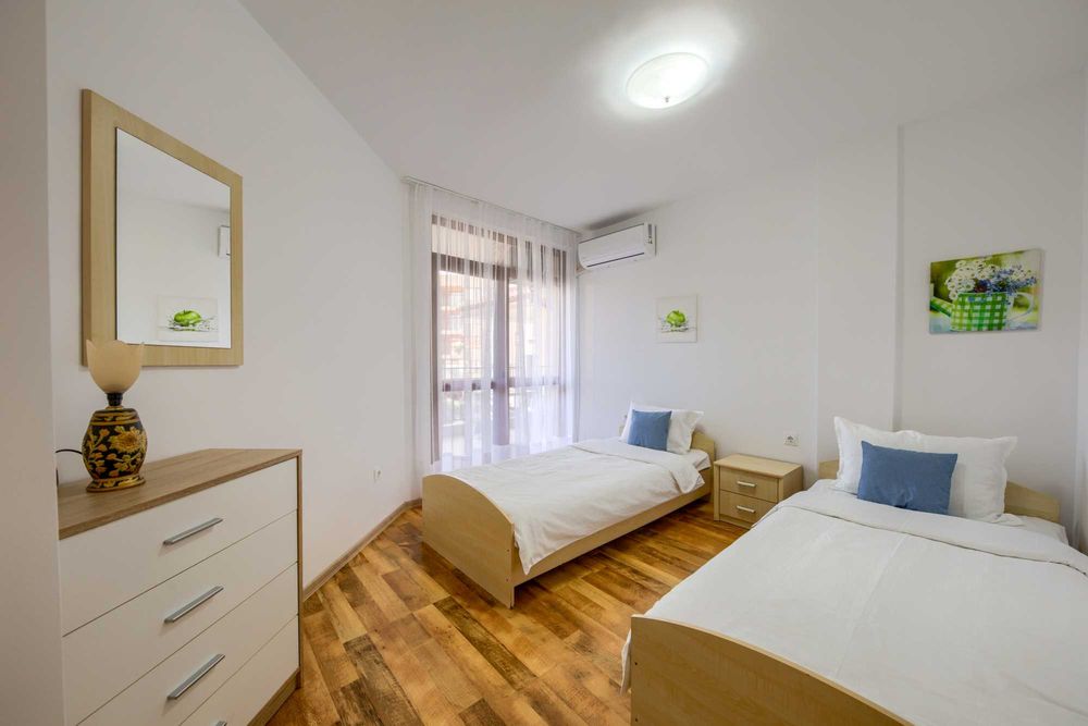 Дава се под наем Многостаен апартамент в к.к. Слънчев бряг - 122 кв.м за 384 € - Снимка #8