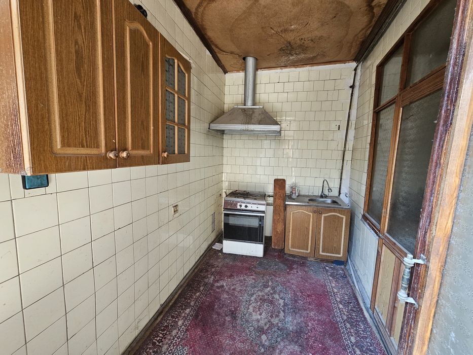 Фарғона шаҳар ёрмозор масчит ёнида ховли сотилади