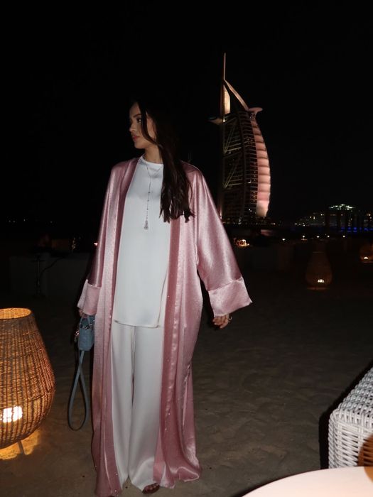 Абайя SA sisters