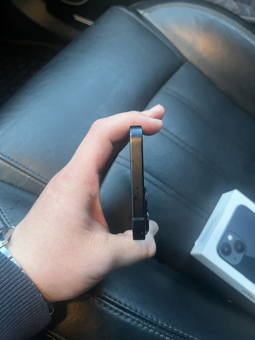 iPhone 13 128 midnight