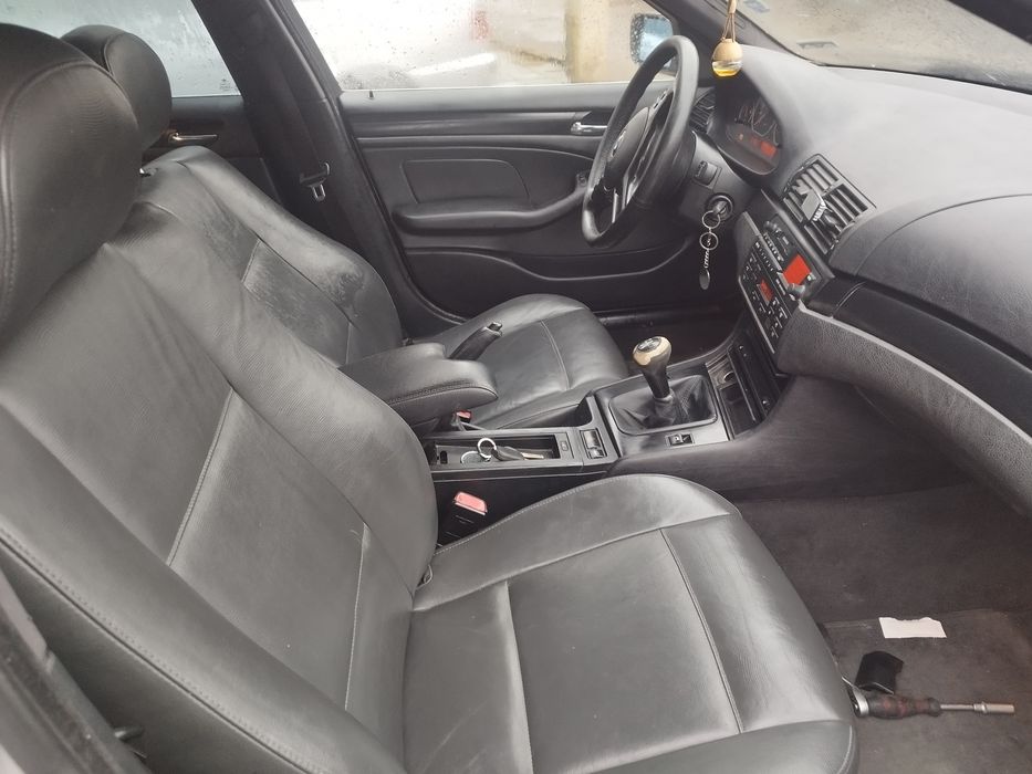 Продавам BMW E46 320i M54B22 170 на Части