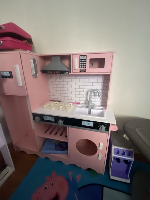 Продам детскую кухню