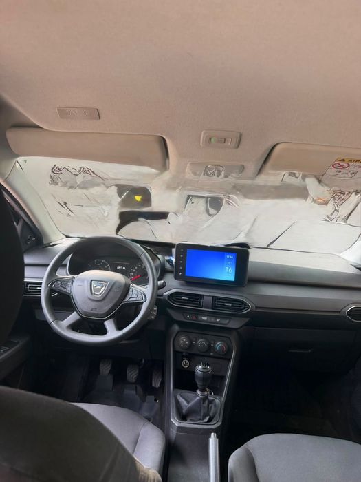 DACIA Logan 2021 — imagine 3