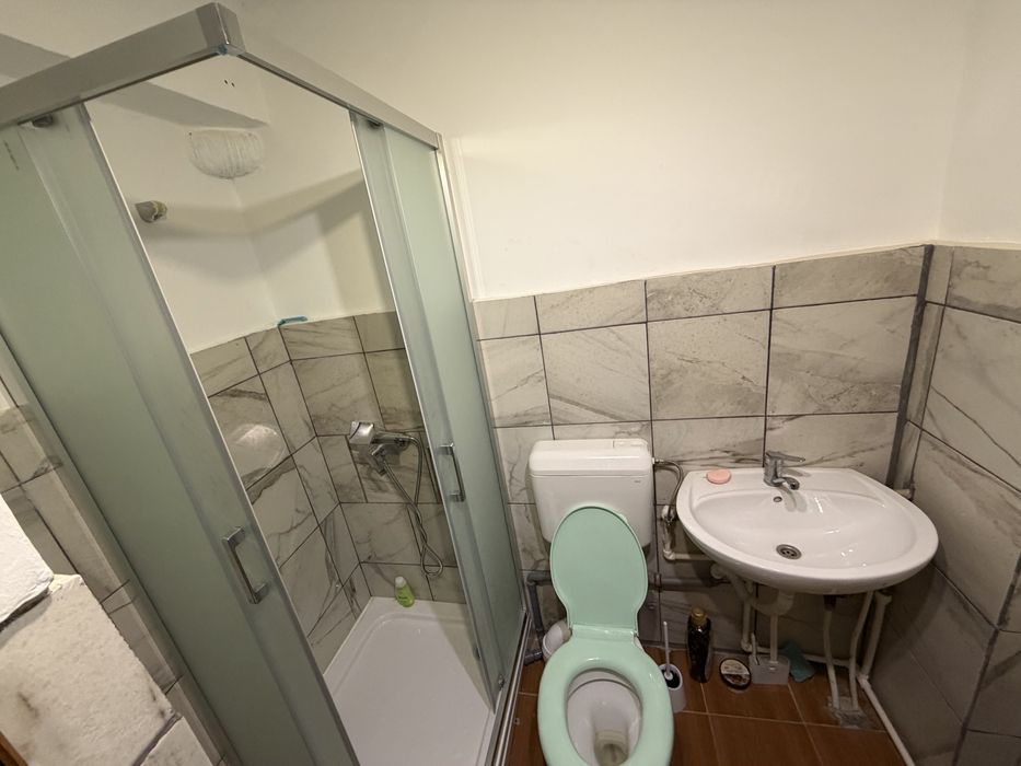 Apartament de închiriat
