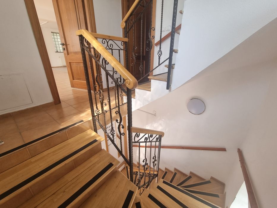 De închiriat Etaj 1 sau 2 (Open-Space Total) în Vilă – Aviației, Elena Caragiani 33