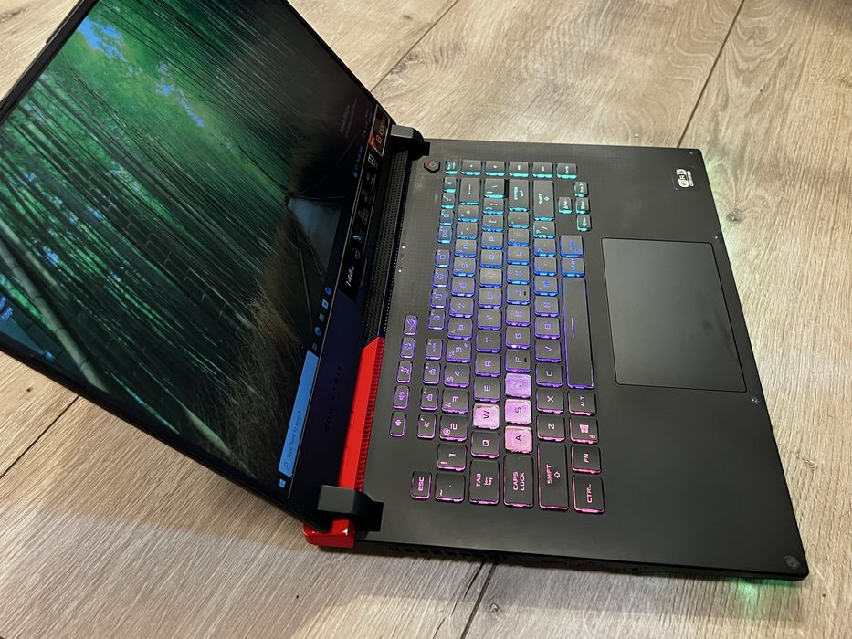 Laptop gaming ASUS ROG Strix G513IC Ryzen 7 4800H RTX3050 4gb 16gb Ram 144hz 512gb SSD