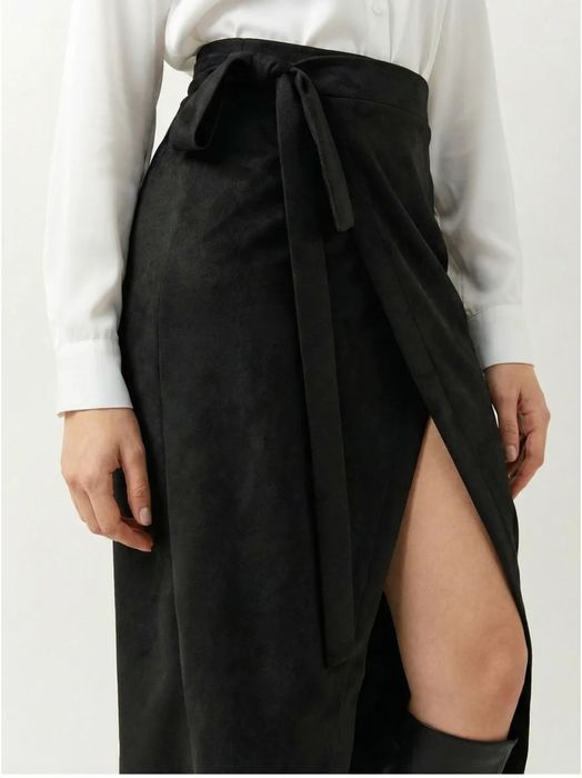 Юбка черная продаю