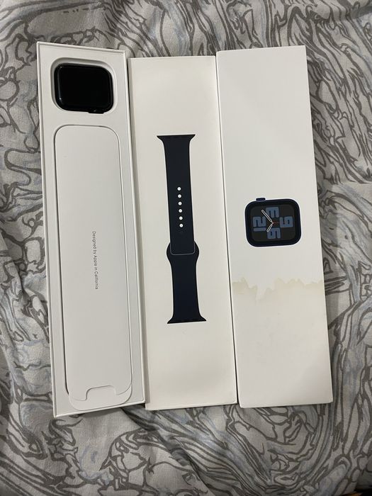 Apple watch se 44mm Midnight sport band