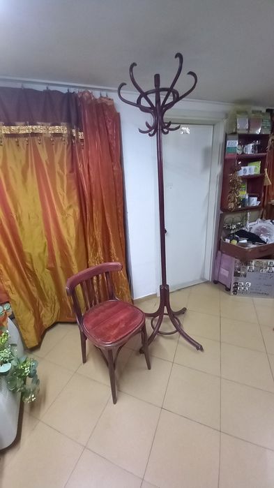 Виенска закачалка и стол