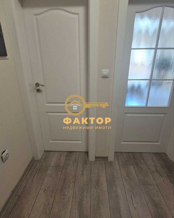 Двустаен нов апартамент до ВМИ