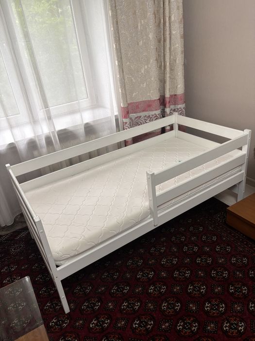 Продам детскую кровать
