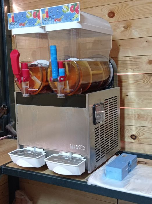 Tayyor biznes do'kon sotiladi, frigomat, smuzi, muzlatgich