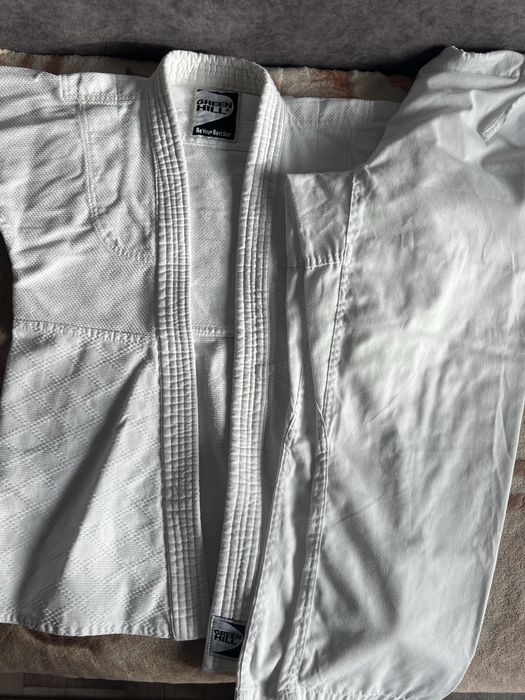 Продаю кимоно для дзюдо б/у