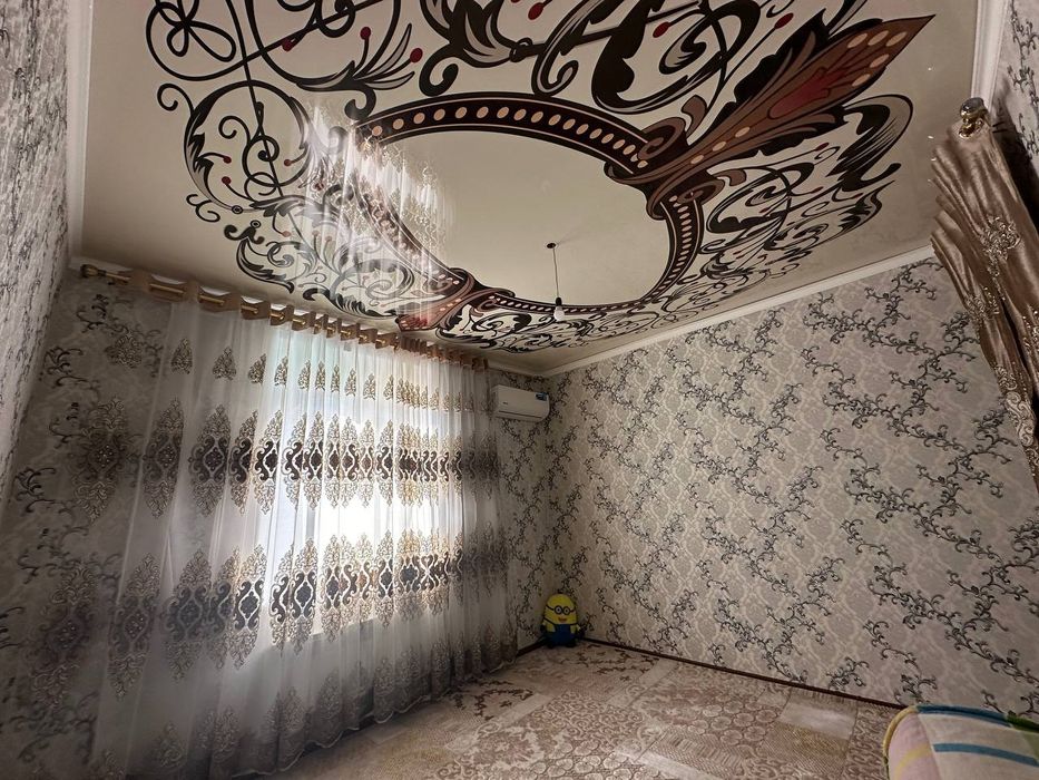 Базардын касы бурынгы Батыр ата бетте 1 ханалы квартира сатылады