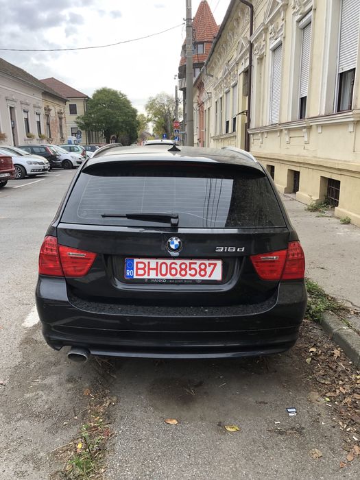 Vand masina bmw mai multe detalii la nr de tell