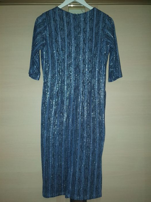 Rochie cu cordon in taleie