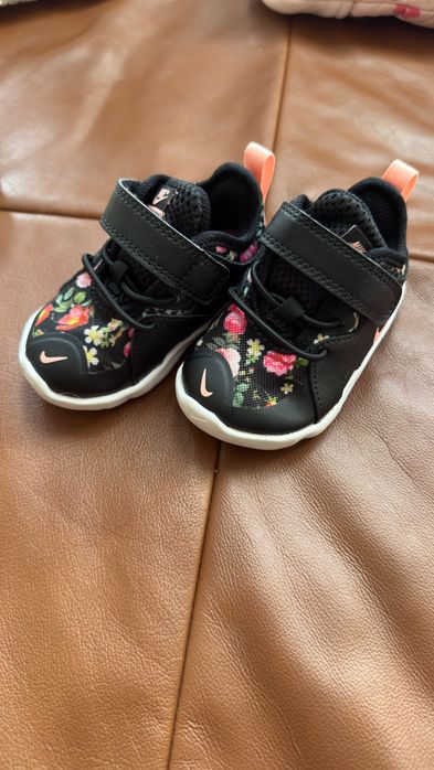 Маратонки Nike 19.5 за момиче