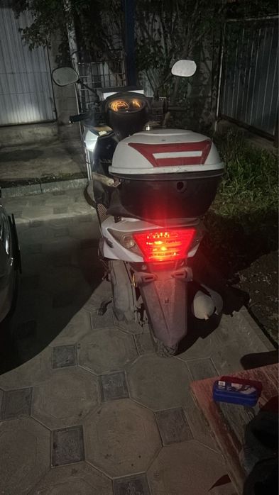 Мопед м8 с мотором Лия