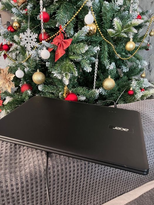 Продам ноутбук acer