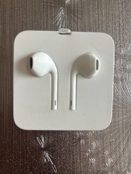 Оригинални слушалки iphone Xs