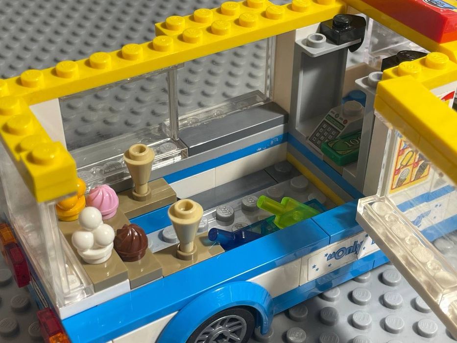 LEGO City 60253 Ice cream