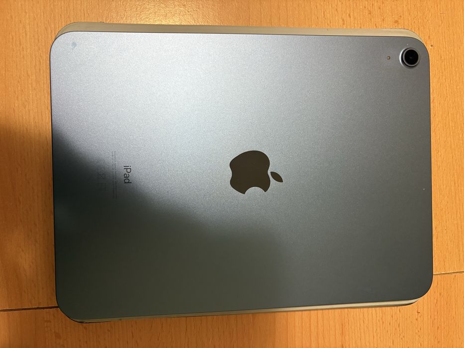 ipad 10 (10th generation ) 64 gb blue + apple pencil  aproape ba nou