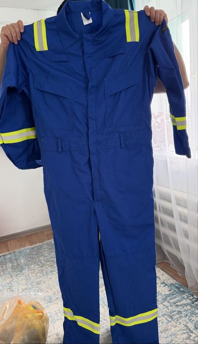 Жаңа комбез сатылады