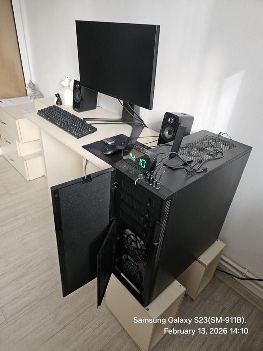 I9 11900K,RTX 3090 24GB,128GB RAM,16TB Stocare,Monitor 360 Hz G-Sync :