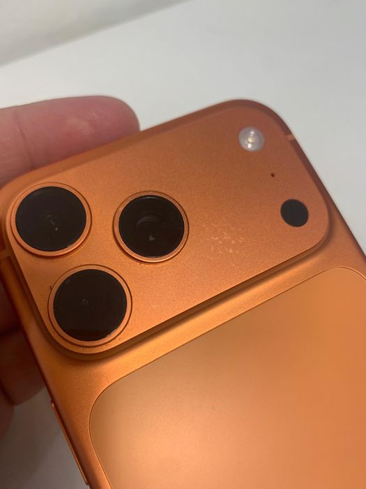 Продам Iphone 17 pro max 256 gb