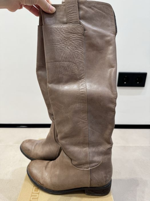 Продам зимние сапоги