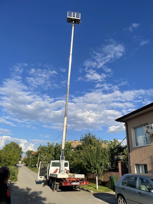 Услуги с автовишка и ножична вишка под наем!