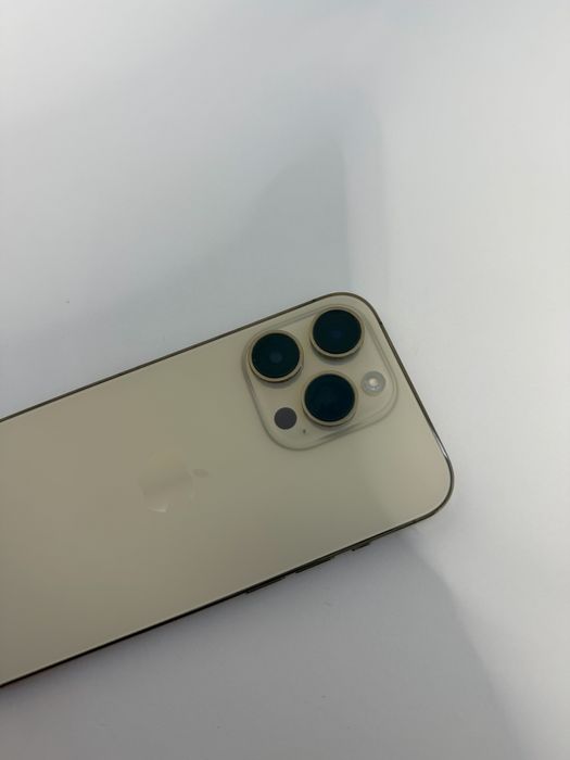 Vand Iphone 14 Pro