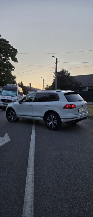 TOUAREG 2017 3.0 262 CP