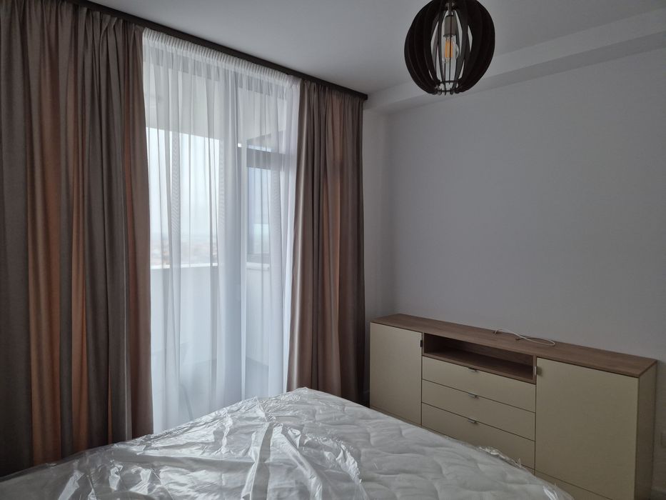 Inchiriez apartament in X City Tower