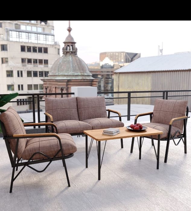 Градински комплект от 4 части - двуместно канапе, две кресла и маса