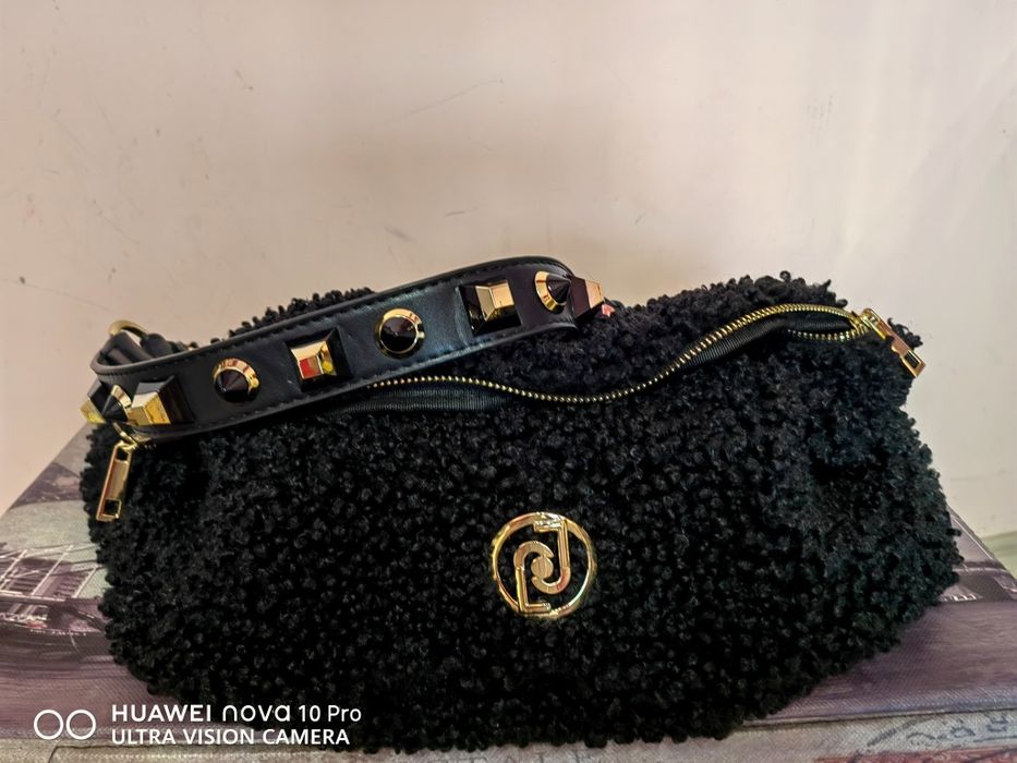 Късо палто и чанта Liu Jo