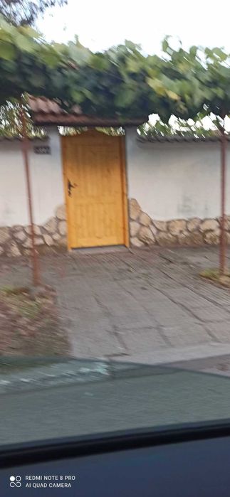 Градинска порта с врата