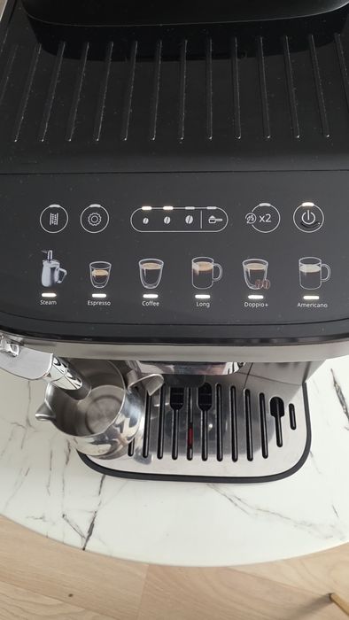 Espressor Delonghi Magnifica Evo