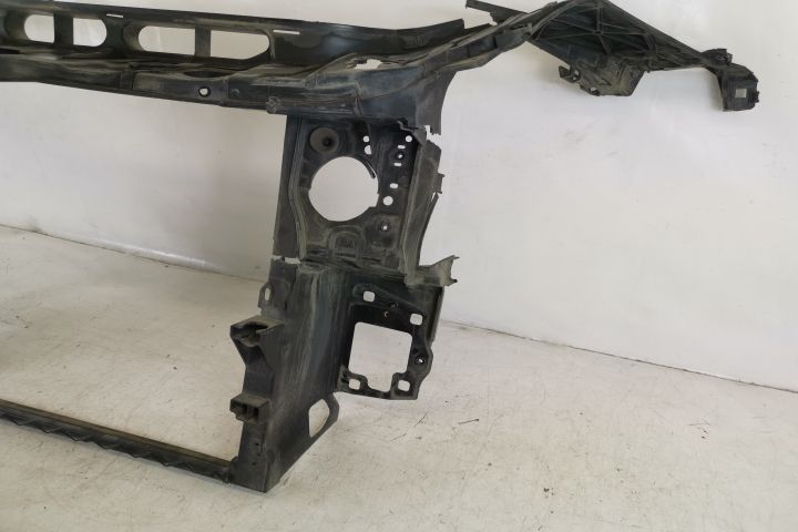 Оригинален повреден трагер Мерцедес-Бенц / Mercedes-Benz ML W166 [Прев