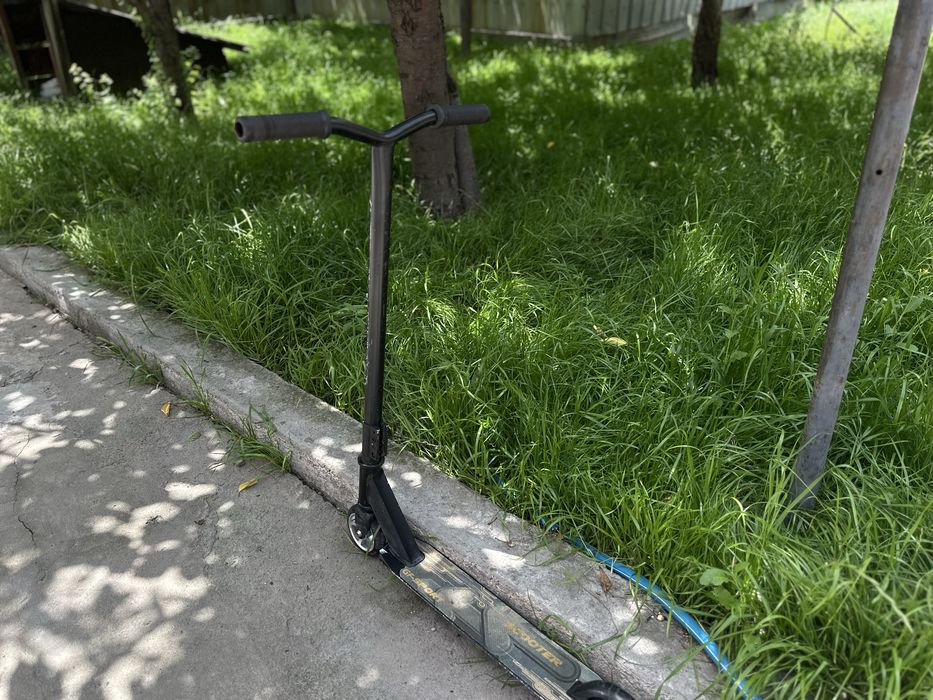 продам трюковой самокат