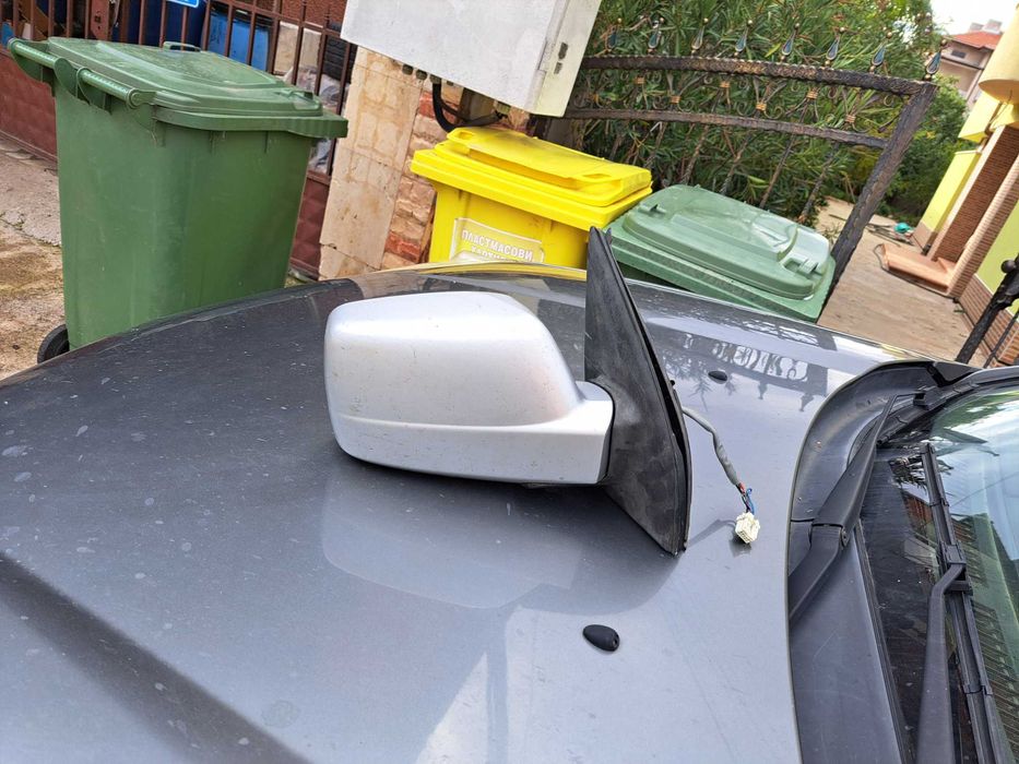 огедало за нисан х трел 2006