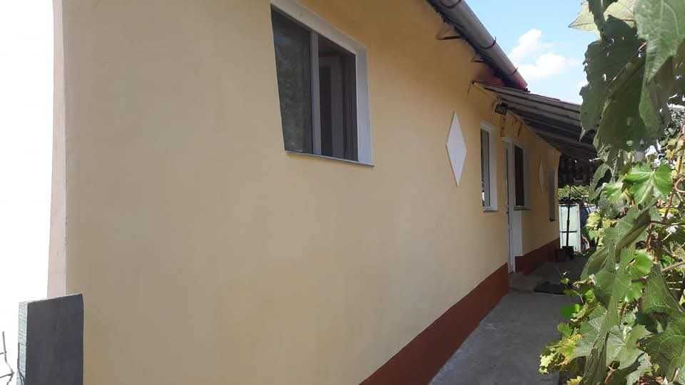Proprietar,vând 2 case în aceeasi curte pe un teren de 952mp! - View 6