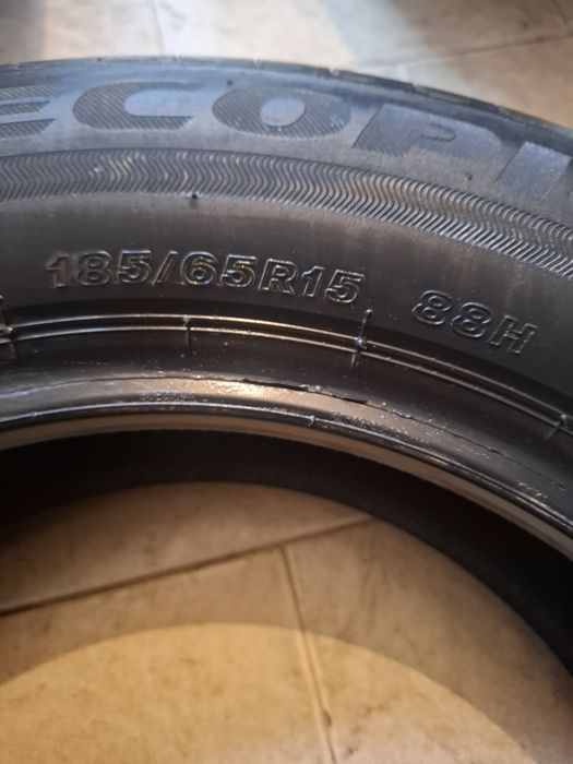 4 Летни гуми Bridgestone 185/65/15 ДОТ23 7мм