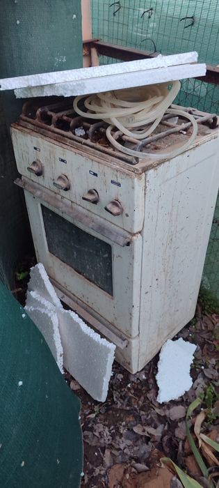 Продается газовый плита