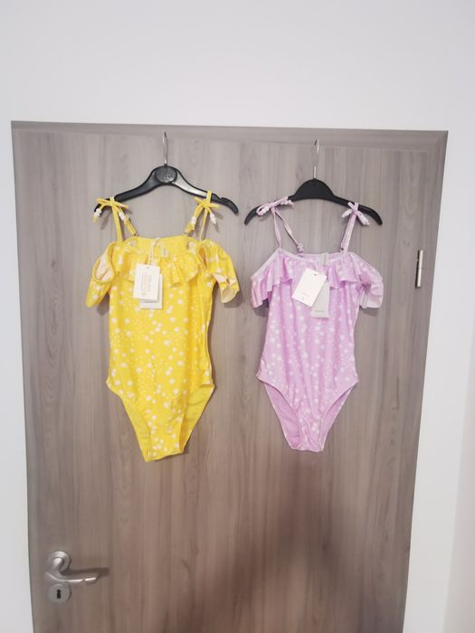 Costume Reserved, noi cu eticheta, pentru 7-8 ani și 9-10 ani