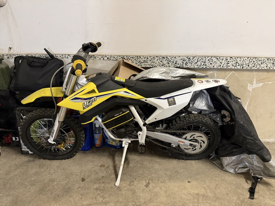 Motocicleta electrica copii LEM