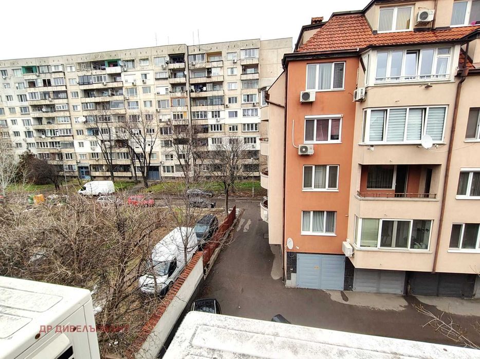 Дава се под наем Тристаен апартамент в София, Хаджи Димитър - 98 кв.м за 597.21 € - Снимка #11