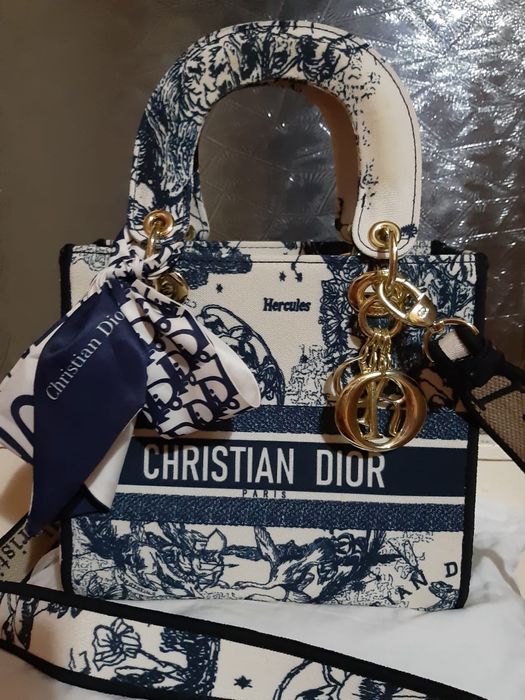 Сумка новая. 7000т.Торг уместен