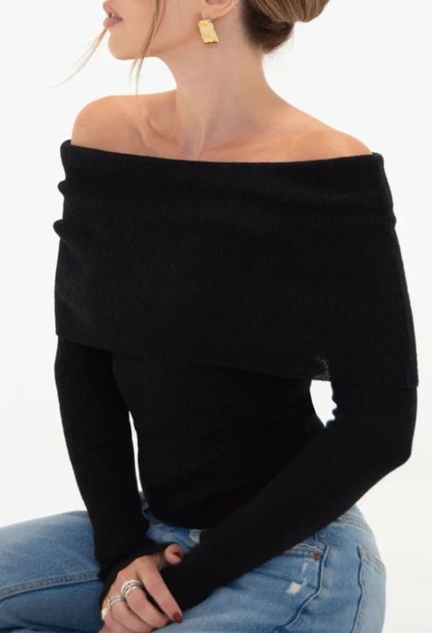 Кофта Off-Shoulder