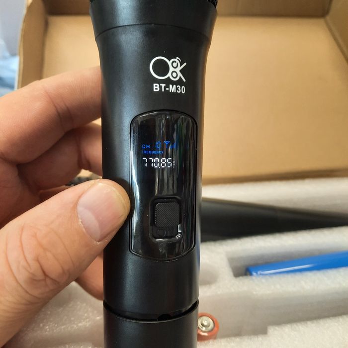 Микрофоны беспроводные 2 штуки